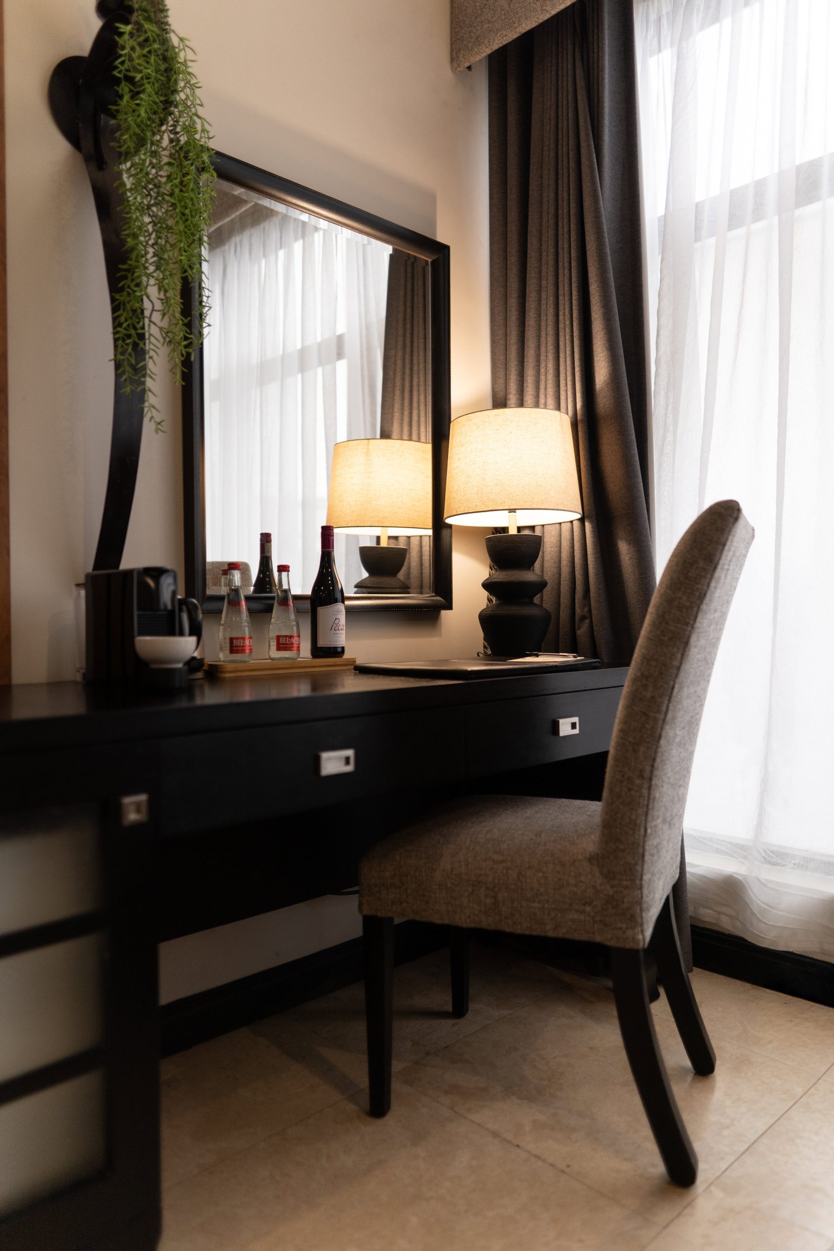luxury suites Accra Villa Monticello Presidential Suite interior