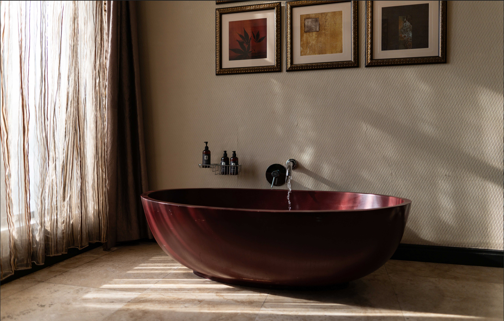 award winning luxury hotel Accra Ghana Villa Monticello World Travel Awards